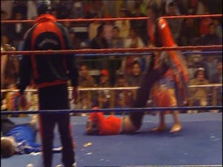 Konnie Huq Pied / Wrestling