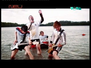 Wet scenes from Music Video Weltmeister