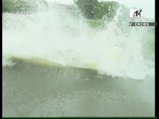 MTV Cribs (male wetlook)