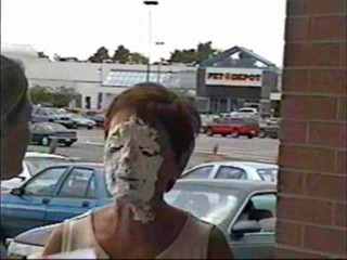 A mom gets pied