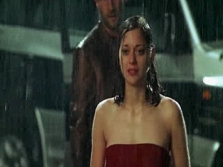 Love Me If You Dare (2003)