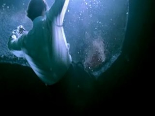 Love Me If You Dare (2003)