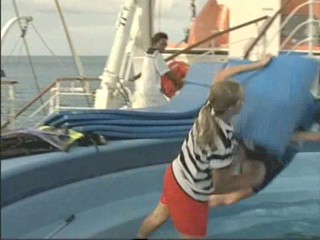 Unter weissen Segeln - German movie