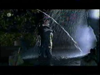 Girlfriends -  fountain scene