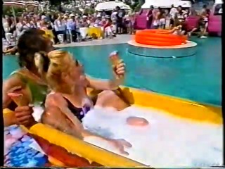 ZDF - Fernsehgarten with Kiddy pool