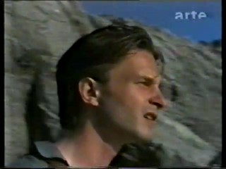 Arte - white dresss in sea and rowing boat