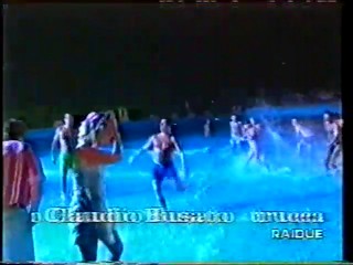 RAI2 - Show with people ending up in the pool
