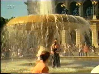 Esther Schweins Brunnen