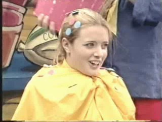 Kate Buzzy business clip from Diggin it