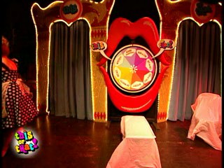 This or That - Burlesque