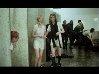 Girls in Arms (1975)