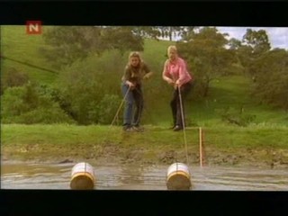 McLeod`s Daughters 04