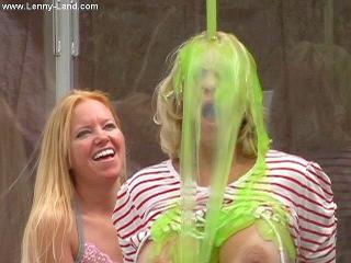 Lenny-Land.com Sample Video - Gunge Tank