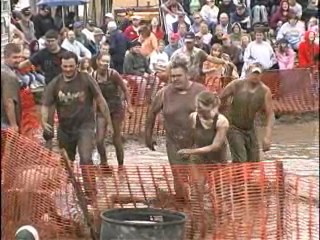 Pig Wrestling - 2007 Thresheree : Episode 1