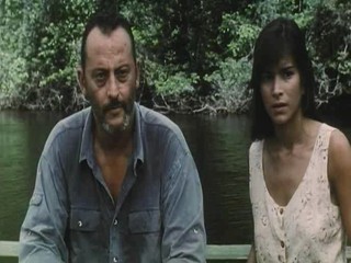 Le Jaguar; Patricia Velasquez swim scene