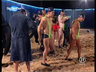 Big Brother Germany Mud fight (1)