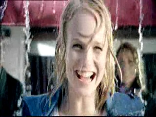 TV Ad - Mirjam Weichselbraun wet in the rain