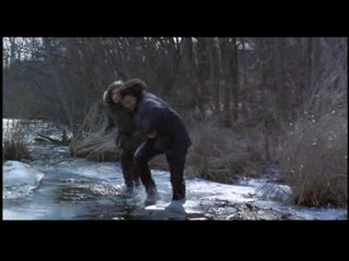 Chain Reaction (1996)