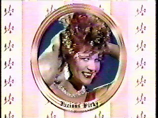 G.L.O.W. - Vicky Victory