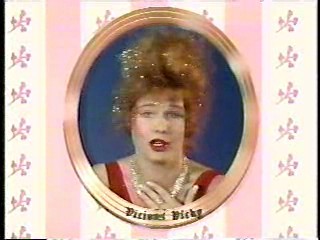 G.L.O.W. - Vicky Victory