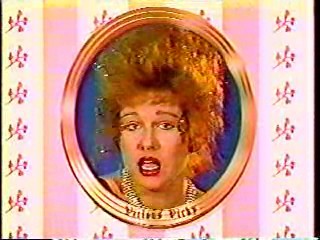 G.L.O.W. - Vicky Victory