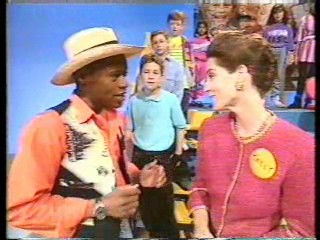 Drop the Dead Donkey,  Noel's House Party