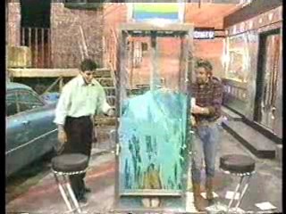 Drop the Dead Donkey,  Noel's House Party