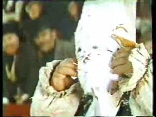 Circus Pie Fight,  Bette Midler, Crackerjack,  How Dare You