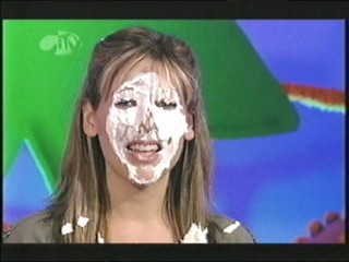 Naomi (CITV) pied