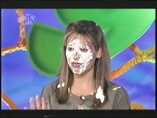 Naomi (CITV) pied
