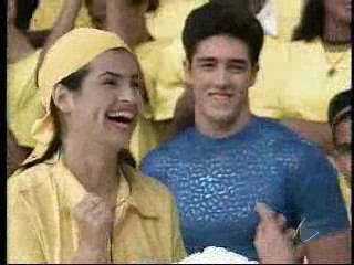 Mega Match Pies - 5 scenes