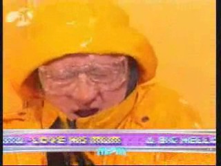 Mom - Yet More Thank You Desk Scenes