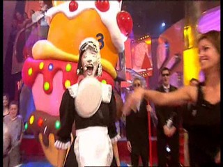 Holly pied in 3 scenes