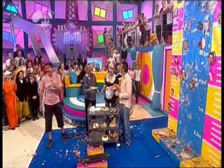 Holly pied in 3 scenes