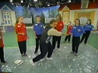 Family challenge, 2 moms pie