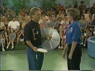 Family Challenge - pie and gunge balloon