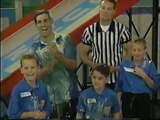 Family Challenge - pie and gunge balloon