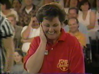 Family Challenge - pie and gunge balloon