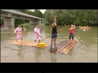 Bayern Feiern Auf Fluessen Und Seen