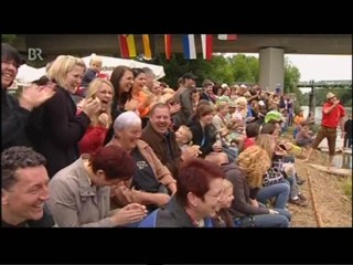 Bayern Feiern Auf Fluessen Und Seen