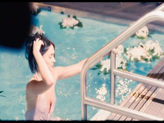 How to Lose Friends & Alienate People