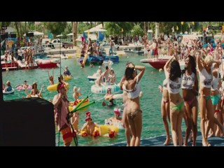 Piranha 3D
