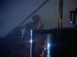 Insel der Traeume - Die Frau Im Boot