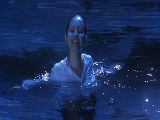 Ichiban Kirei Na Mizu