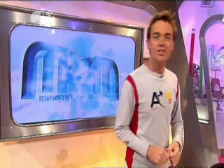 MOM - more Thank You desk action