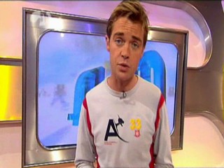 MOM - more Thank You desk action