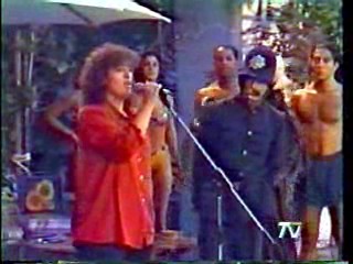 El Chapuzon (Karaoke Water Game)