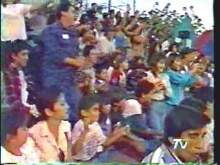 El Chapuzon (Karaoke Water Game)