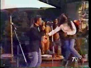 El Chapuzon (Karaoke Water Game)