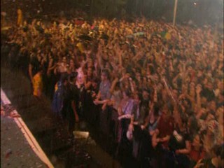 The Goo Goo Dolls live in Buffalo 4th July 2004